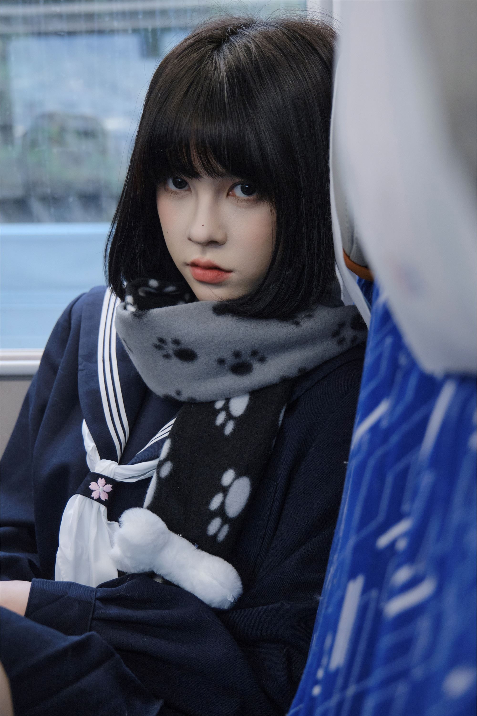 YITUYU艺图语 2025.02.07 列车jk 悲伤薯条555